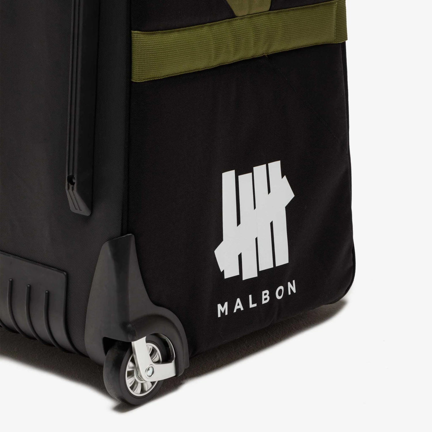 Malbon X Undefeated Travel Bag 6 Malbon X Undefeated Travel Bag - Image 6